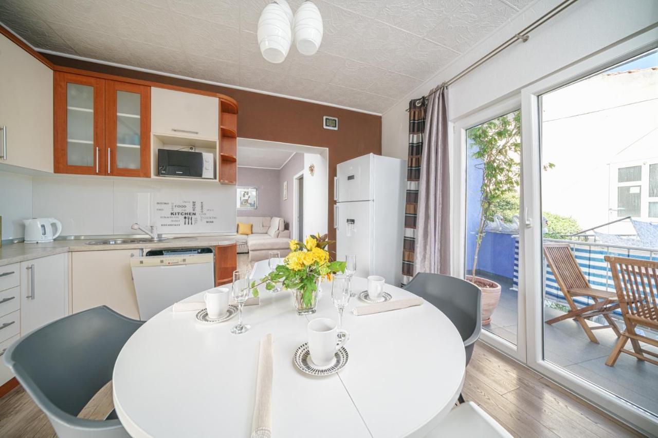 Apartmani Gabriella Vodice Exterior foto